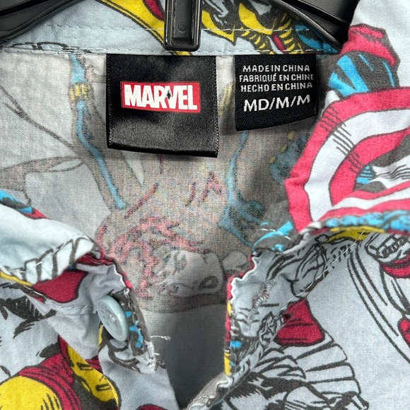 Marvel Comics Vintage Mens Medium Button front shirt Avengers Hulk Iron man - Picture 3 of 8